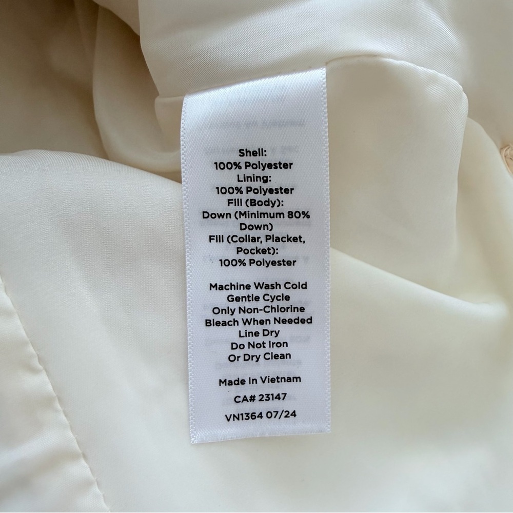 TALBOTS QUILTED DOWN PUFFER VEST PEARLIZED CLOUD Outdoor Size Large - Picture 9 of 11